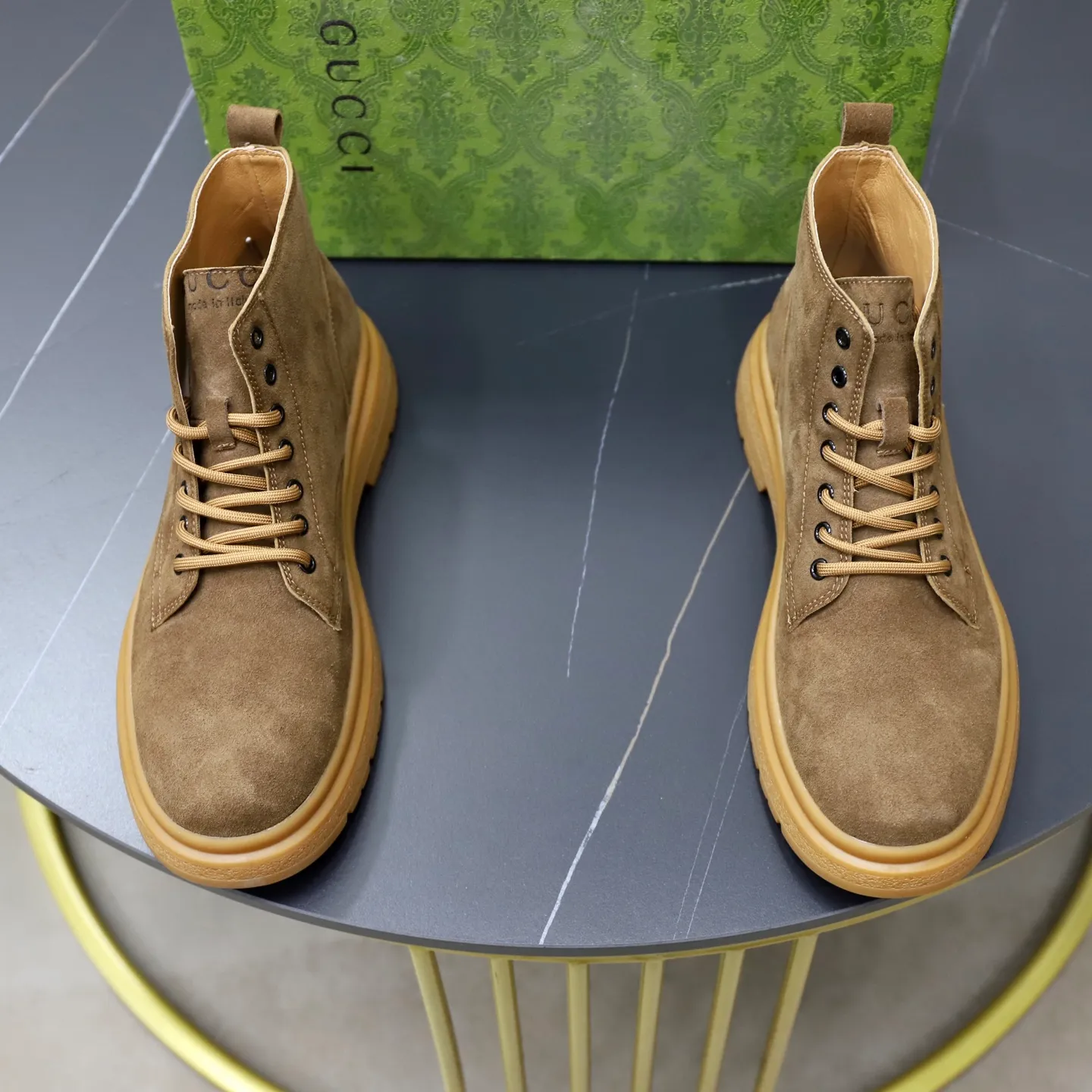 Men's shoes: 440💰Fleece lining, pigskin lining🙅‍♂️🙅‍♂️🙅‍♂️ Brand: GUCCI Standard code: 38–44 (45 can be customized) Grade: Same as the official website Material: Original cowhide fabric Comfortable pigskin + plush lining (optional) Lightweight and wear-resistant outsole Style category: Men's fashion casual shoes and boots Running Sports shoes, distinguished luxury brand elements, top luxury, color: actual picture color